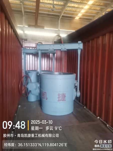 發(fā)完國外的電動平車，茶壺包裝柜發(fā)往港口！